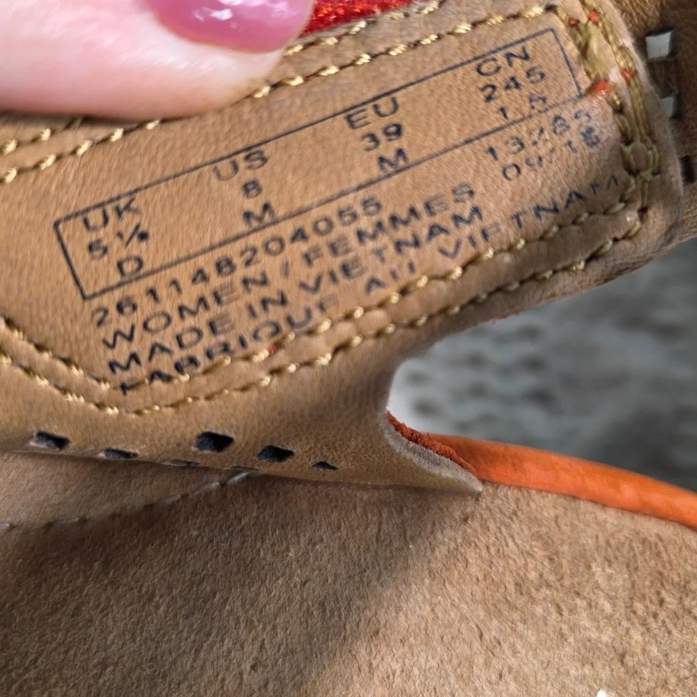 Clarks Artisan Orange Perforated Nubuck Wedge Sandals Leather Womens‎ 8 NEW